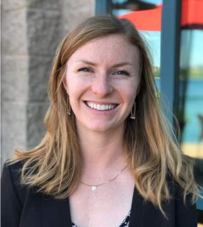 Dr. Savannah D'Evelyn headshot